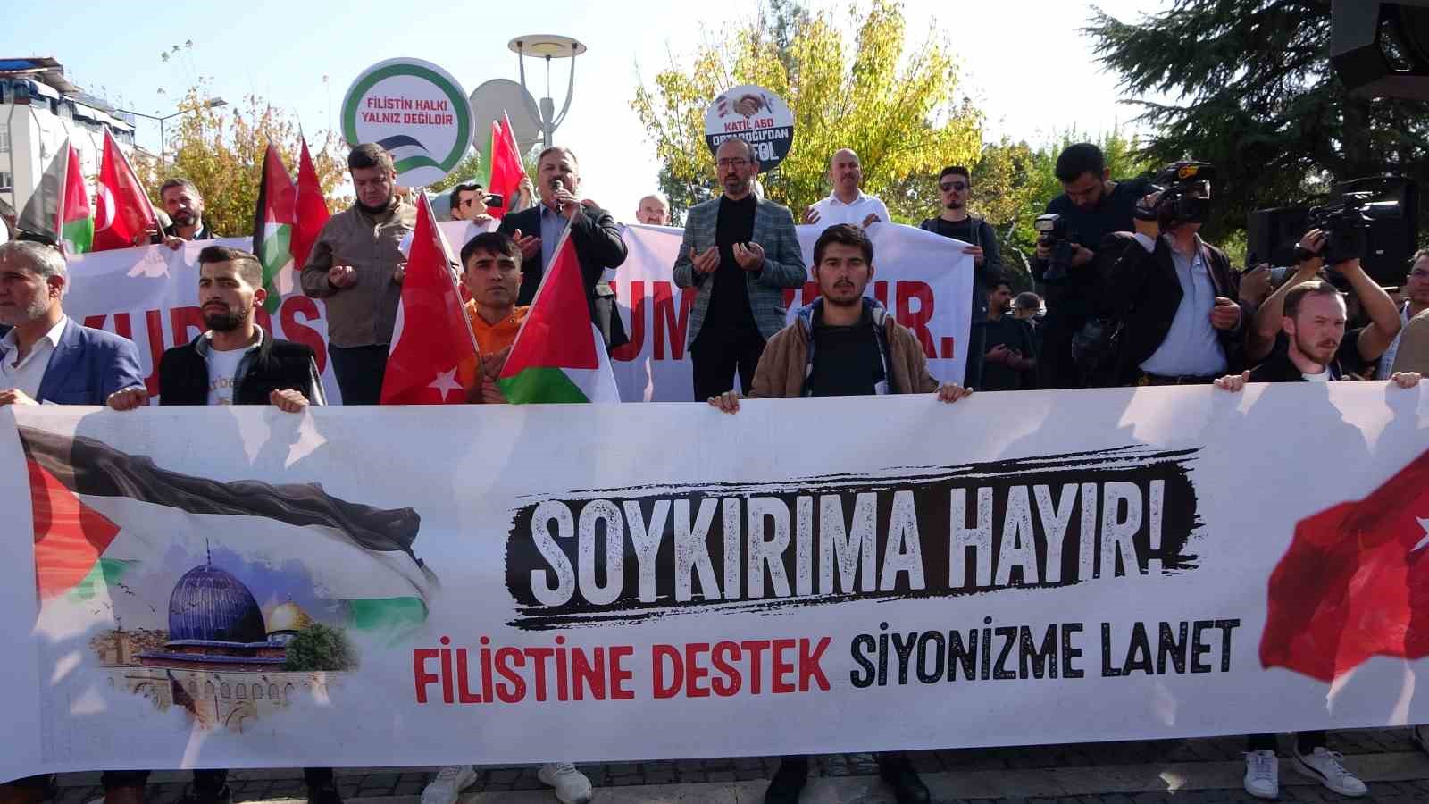 Uşak&rsquo;ta Filistin&rsquo;e destek y&uuml;r&uuml;y&uuml;ş&uuml;
