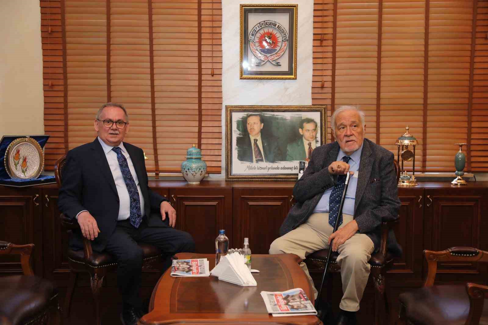 İlber Ortaylı: “Samsun’a Şehir Kütüphanesi yapılması çok güzel olacaktır”