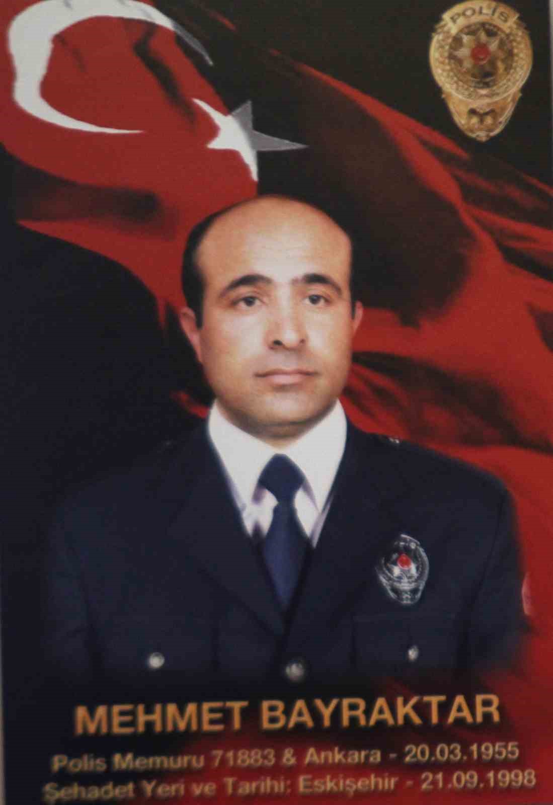 Şehit trafik polisinin kızı artık Ankara&rsquo;nın trafiğinden sorumlu
