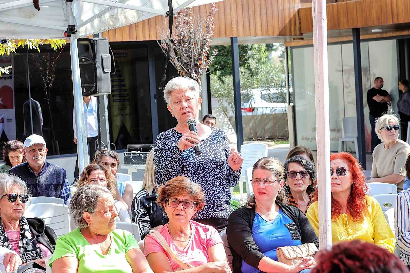 Başkan Sandal kadın kursiyerlerle buluştu
