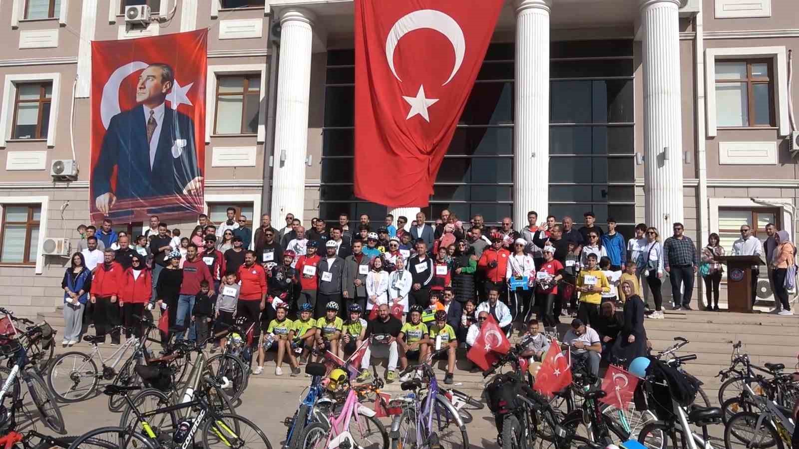 Cumhuriyet’in 100. yılına özel bisiklet halk sürüşü