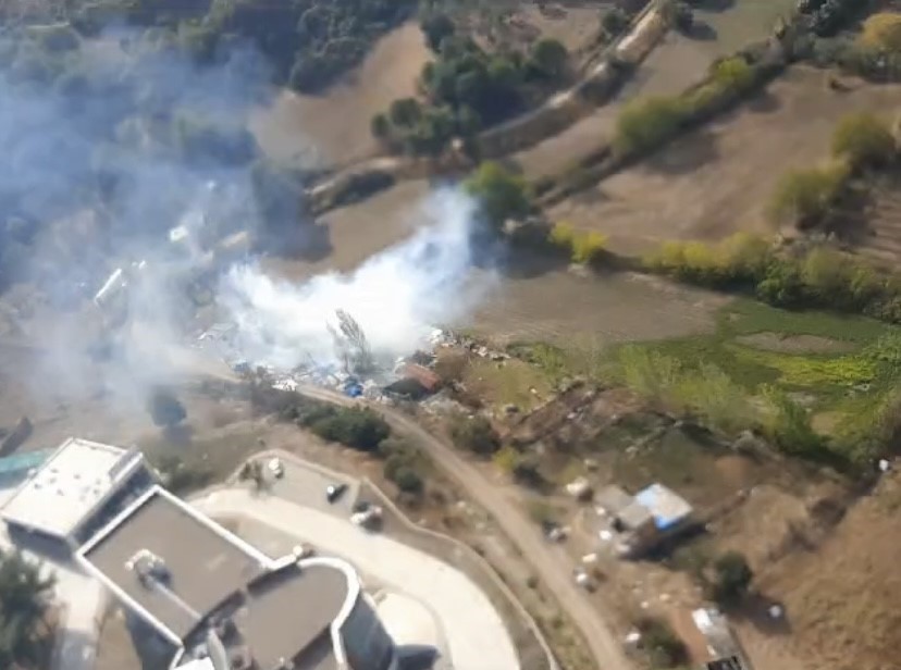 Çanakkale’de ziraat alanındaki yangın büyümeden söndürüldü
