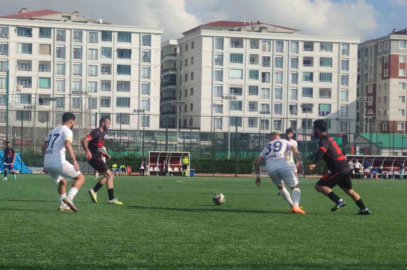 Vangölü Sportif FK: 0 - Bitlis Özgüzelderespor: 3