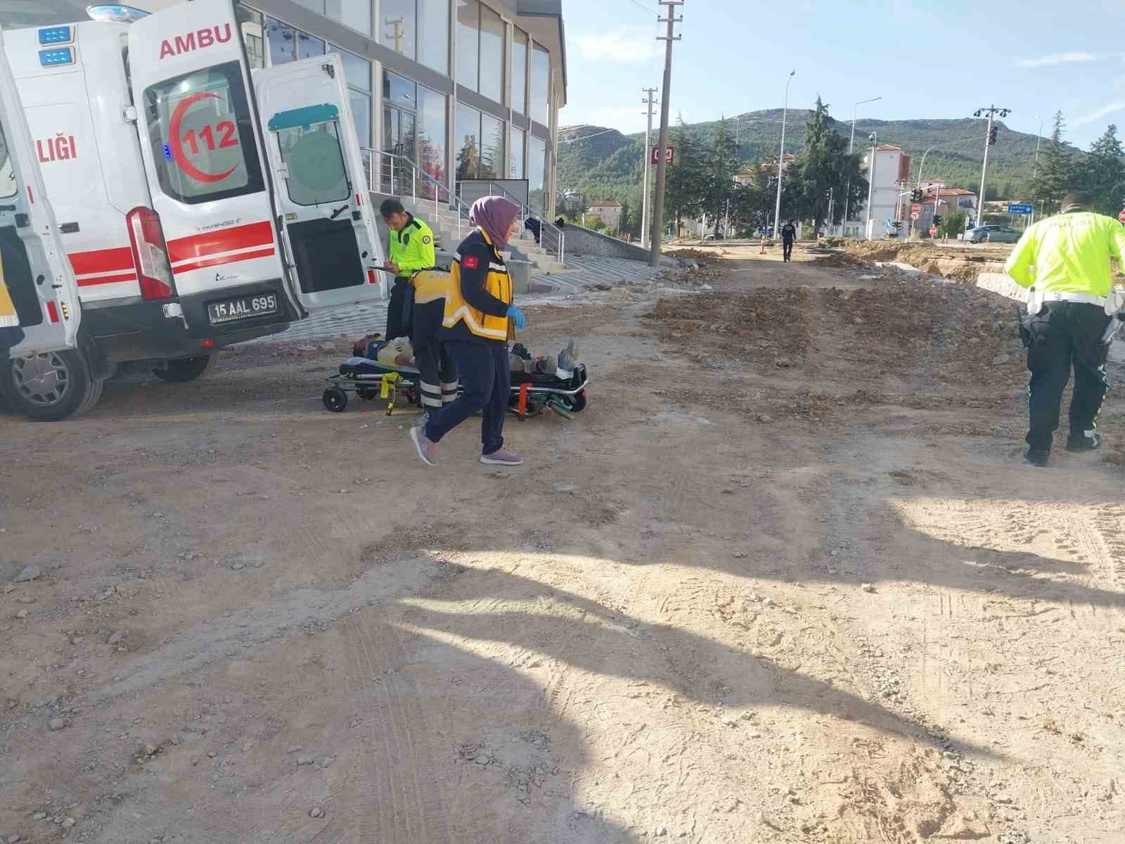Burdur’da dere ıslah projesinde inşaat alanına düşen 2 işçi yaralandı