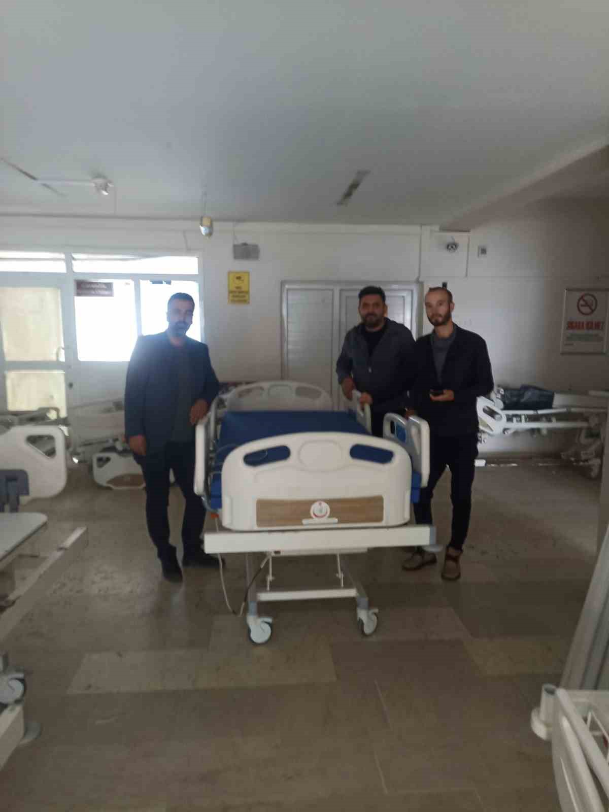 Bing&ouml;l&rsquo;de yatalak hastalara &uuml;cretsiz hasta yatağı dağıtıldı
