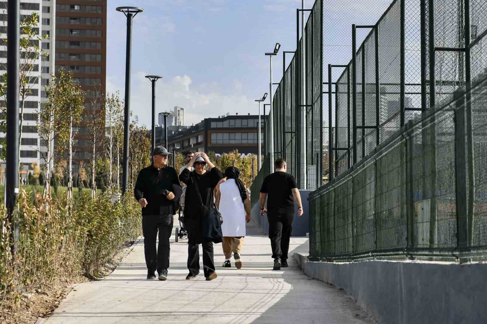 Başkentliler sonbaharın tadını Lodumlu Çevre Alanı’nda çıkarıyor