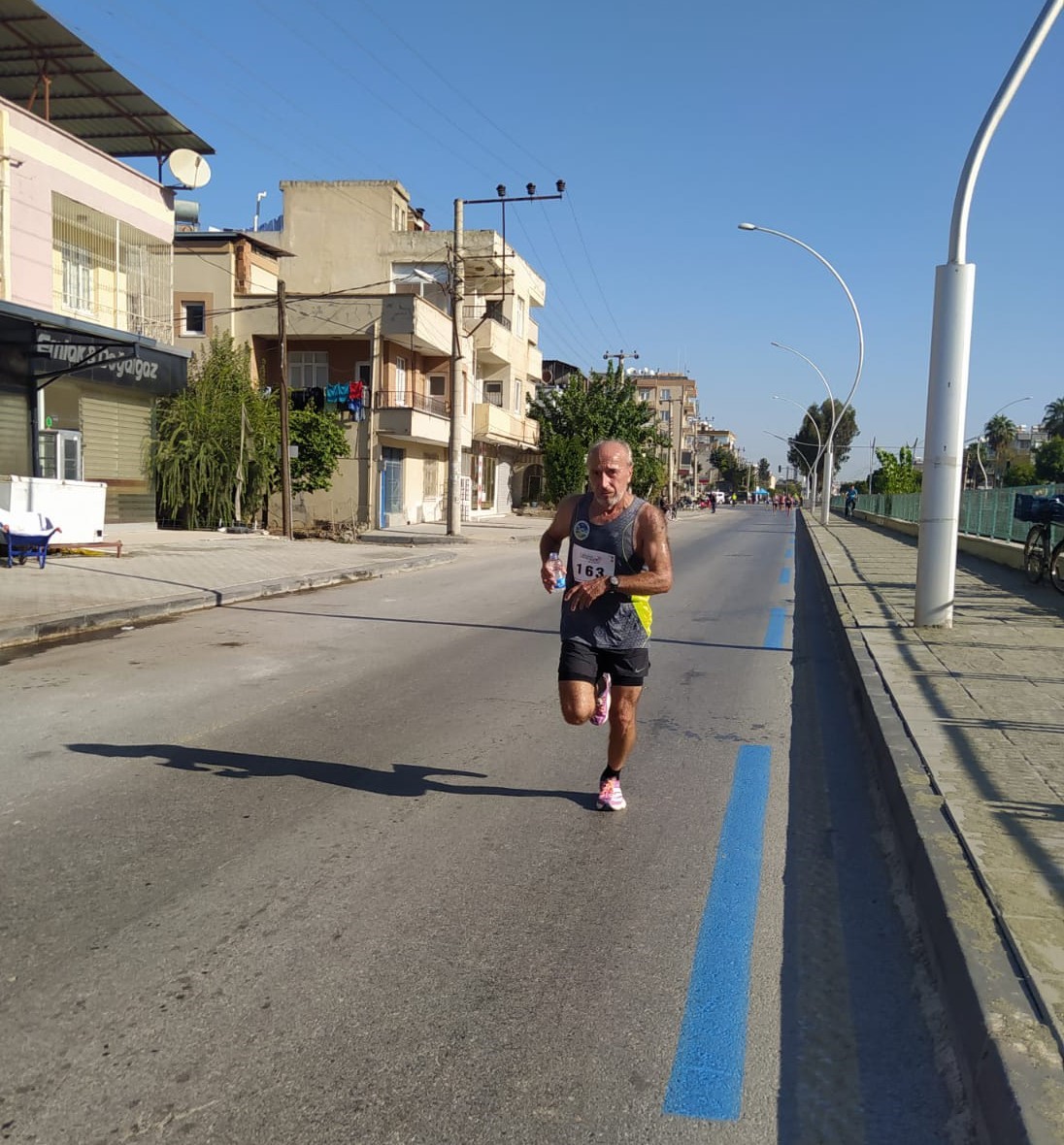 Sakarya Büyükşehir atletizm sporcusu şampiyonluğu kaptırmadı