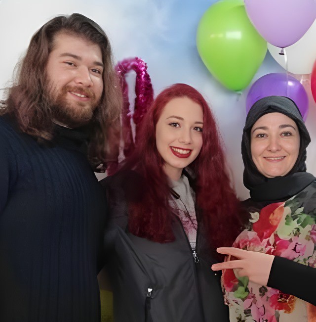 Ailesini &ouml;ld&uuml;ren emekli uzman &ccedil;avuş memleketine getirildi
