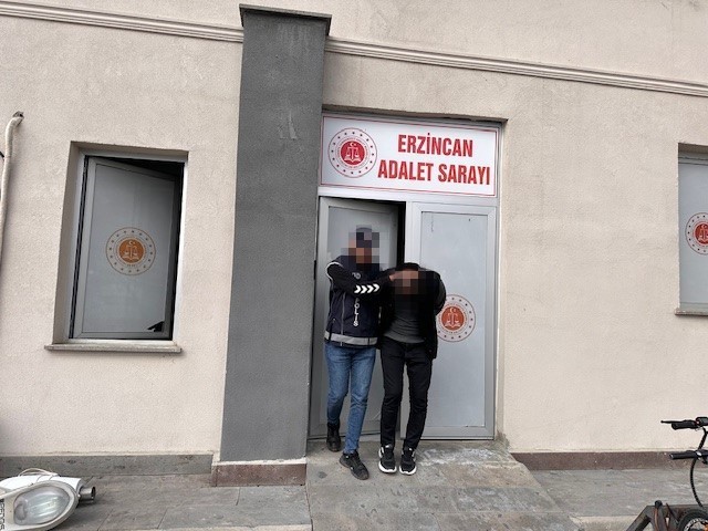 Erzincan&rsquo;da 7 ka&ccedil;ak g&ouml;&ccedil;men yakalandı, 1 organizat&ouml;r tutuklandı
