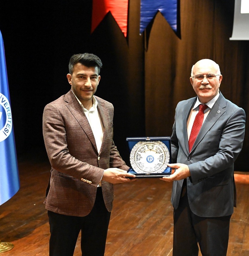&rsquo;Gen&ccedil;ler &Ccedil;alışıyor, Uşak Gelişiyor&rsquo; projesi başladı
