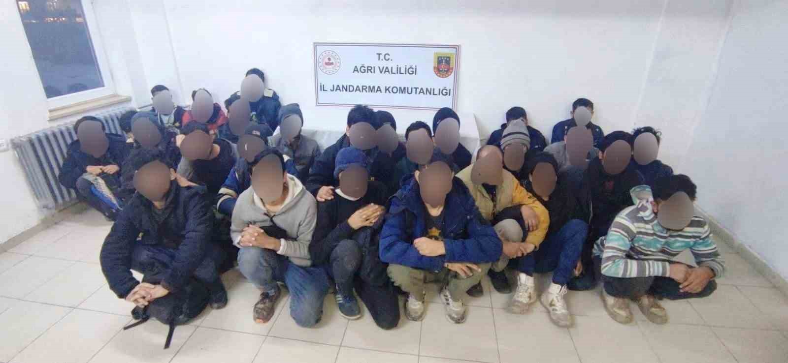 Ağrı’da göçmenlere göz açtırılmıyor
