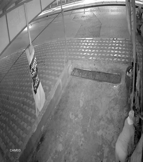 İnsanlık &ouml;lmemiş dedirten iş yerinde, bu kez hırsızlık yaşandı
