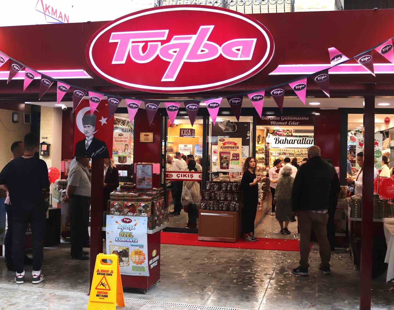 Tuğba Kuruyemiş 110. şubesini İzmir’de hizmete açtı