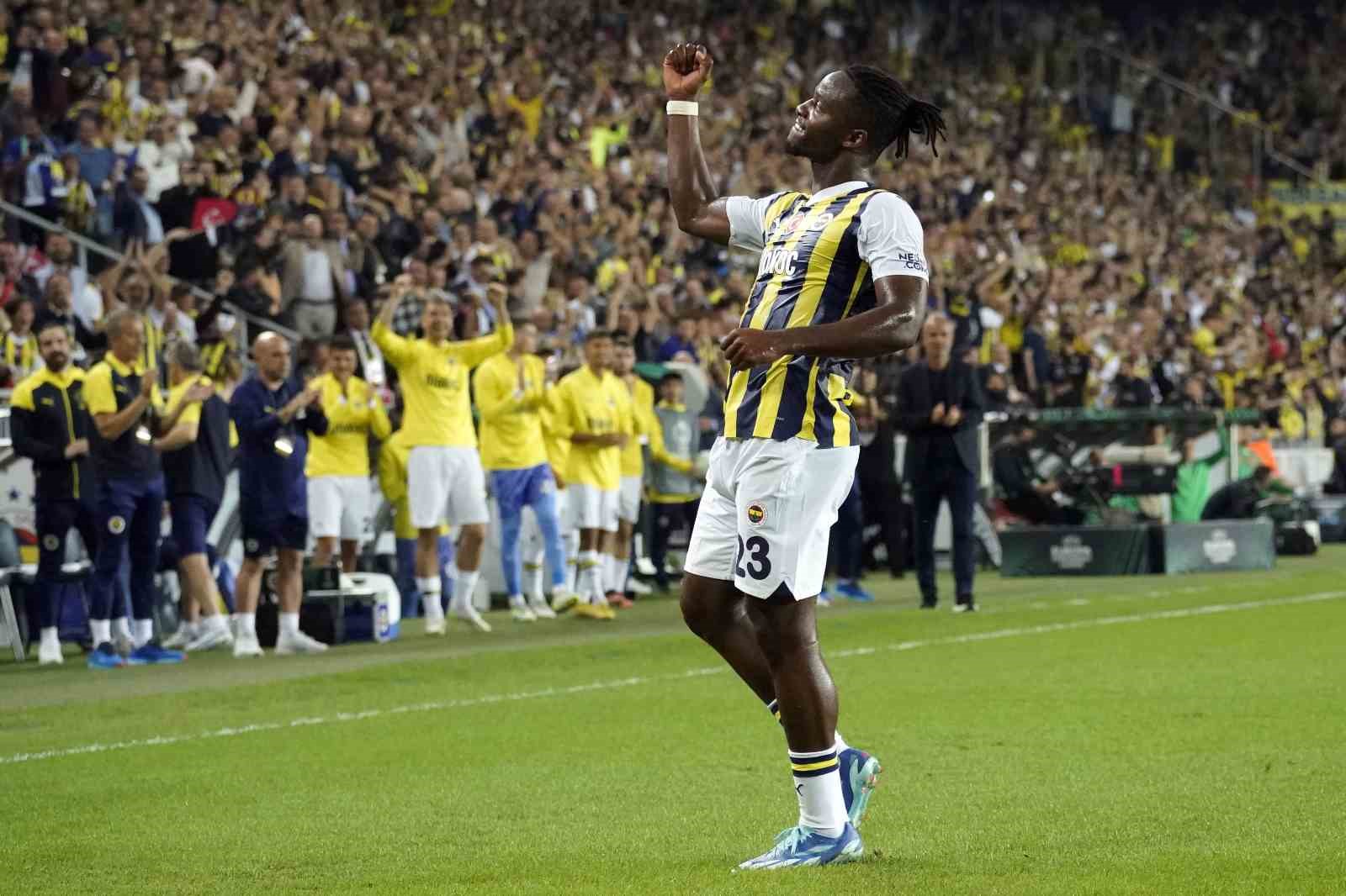 UEFA Avrupa Konferans Ligi: Fenerbah&ccedil;e: 1 - Ludogorets Razgrad: 0 (İlk yarı)
