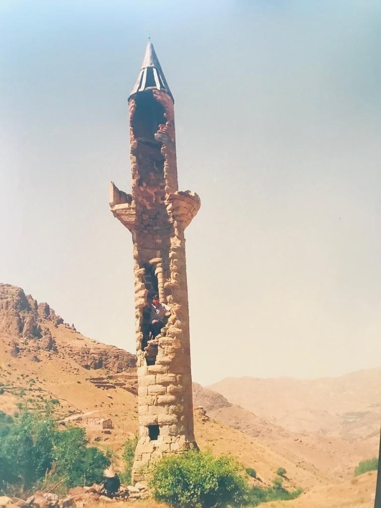 Tarihi S&uuml;leymaniye Mahallesi&rsquo;nin 23 yıllık değişimini fotoğrafladı
