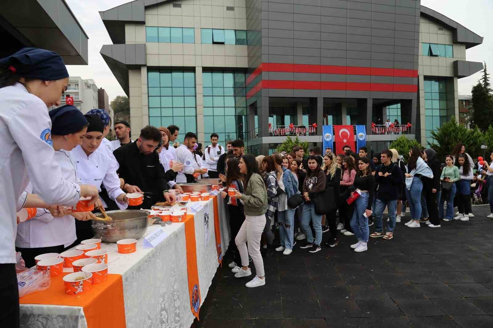 Avrasya &Uuml;niversitesinden 100. yıl etkinliği
