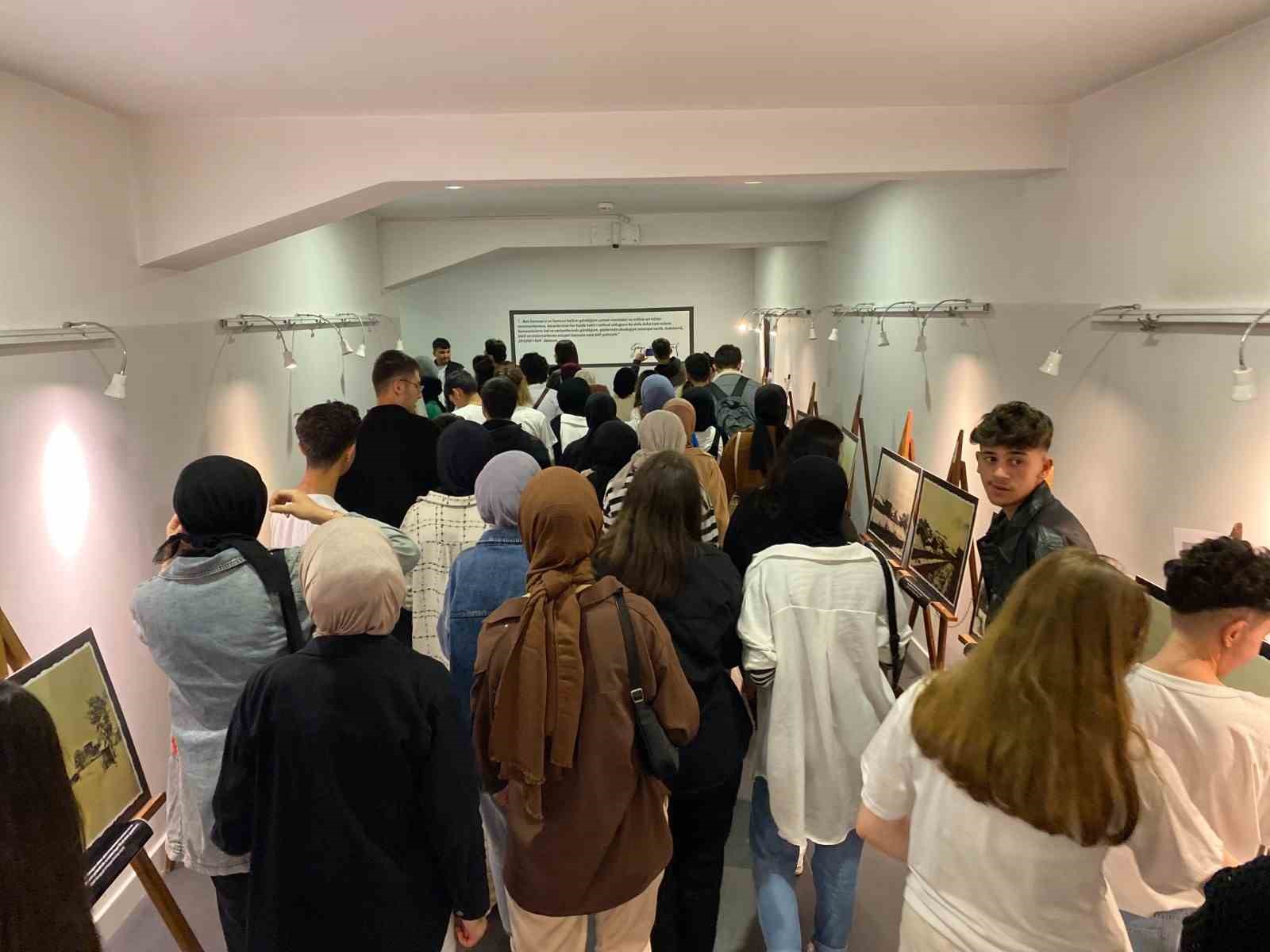 Kırsal mahalle çocuklarına 'Cumhuriyet' gezisi