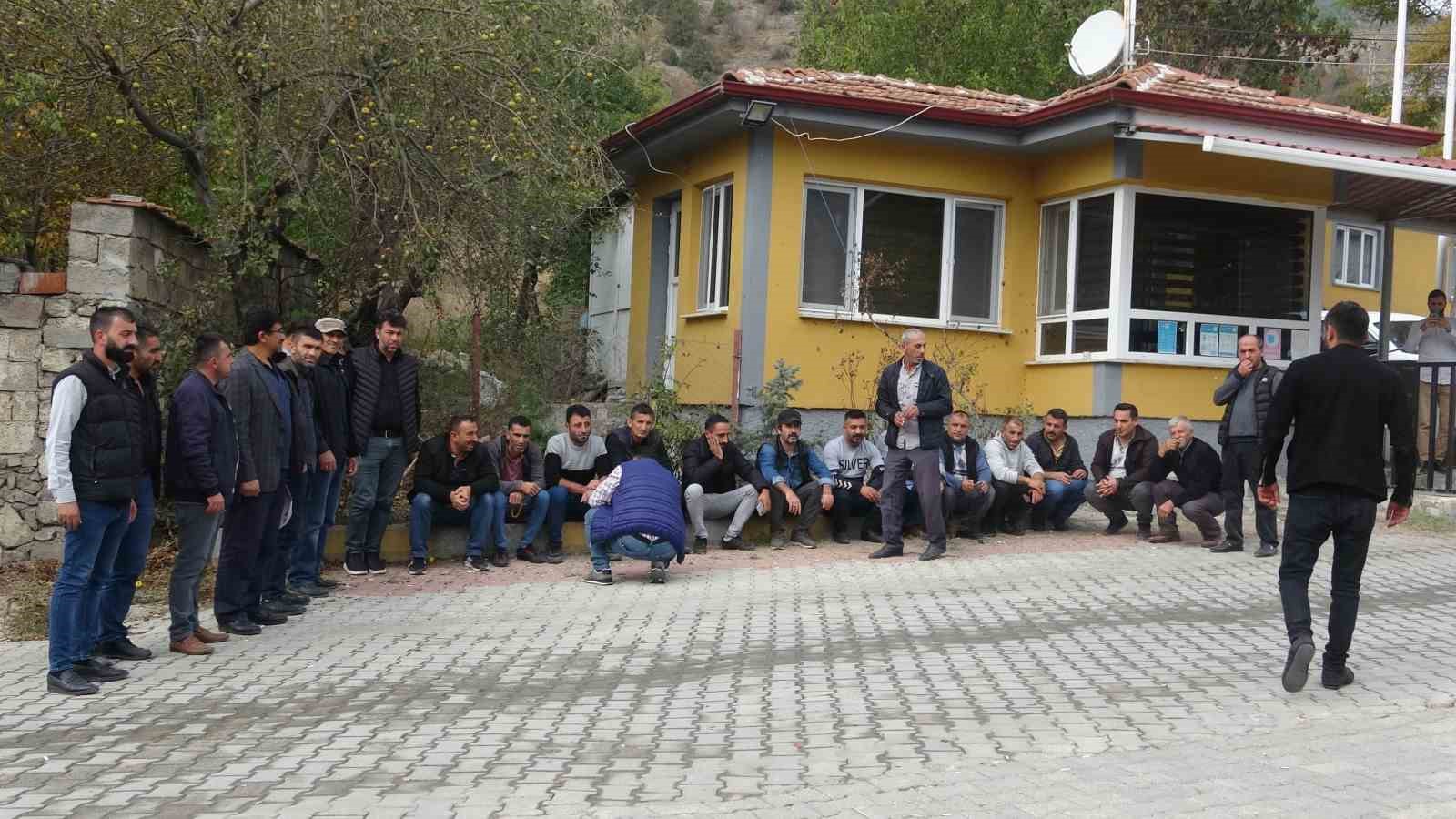 Tokat&rsquo;ta işten &ccedil;ıkartılan iş&ccedil;ilerin eyleminde 2. g&uuml;ne girildi
