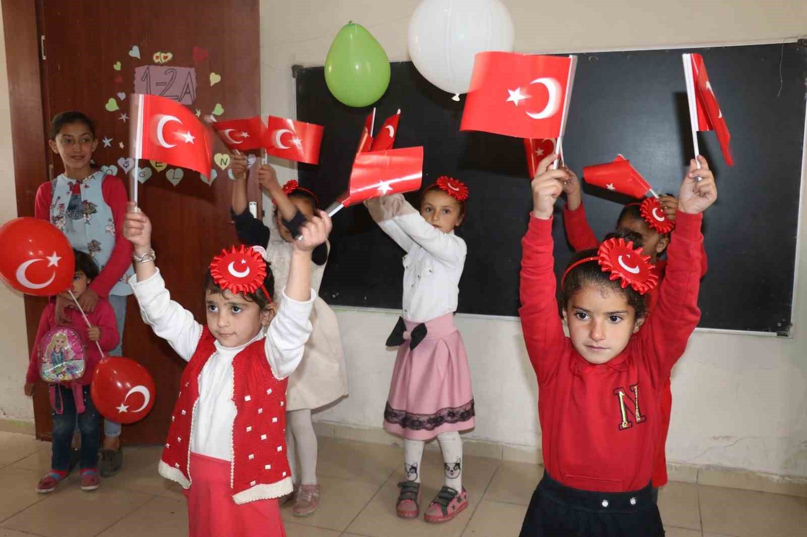Ağrı&rsquo;da Cumhuriyet&rsquo;in 100&rsquo;&uuml;nc&uuml; yıl coşkusu
