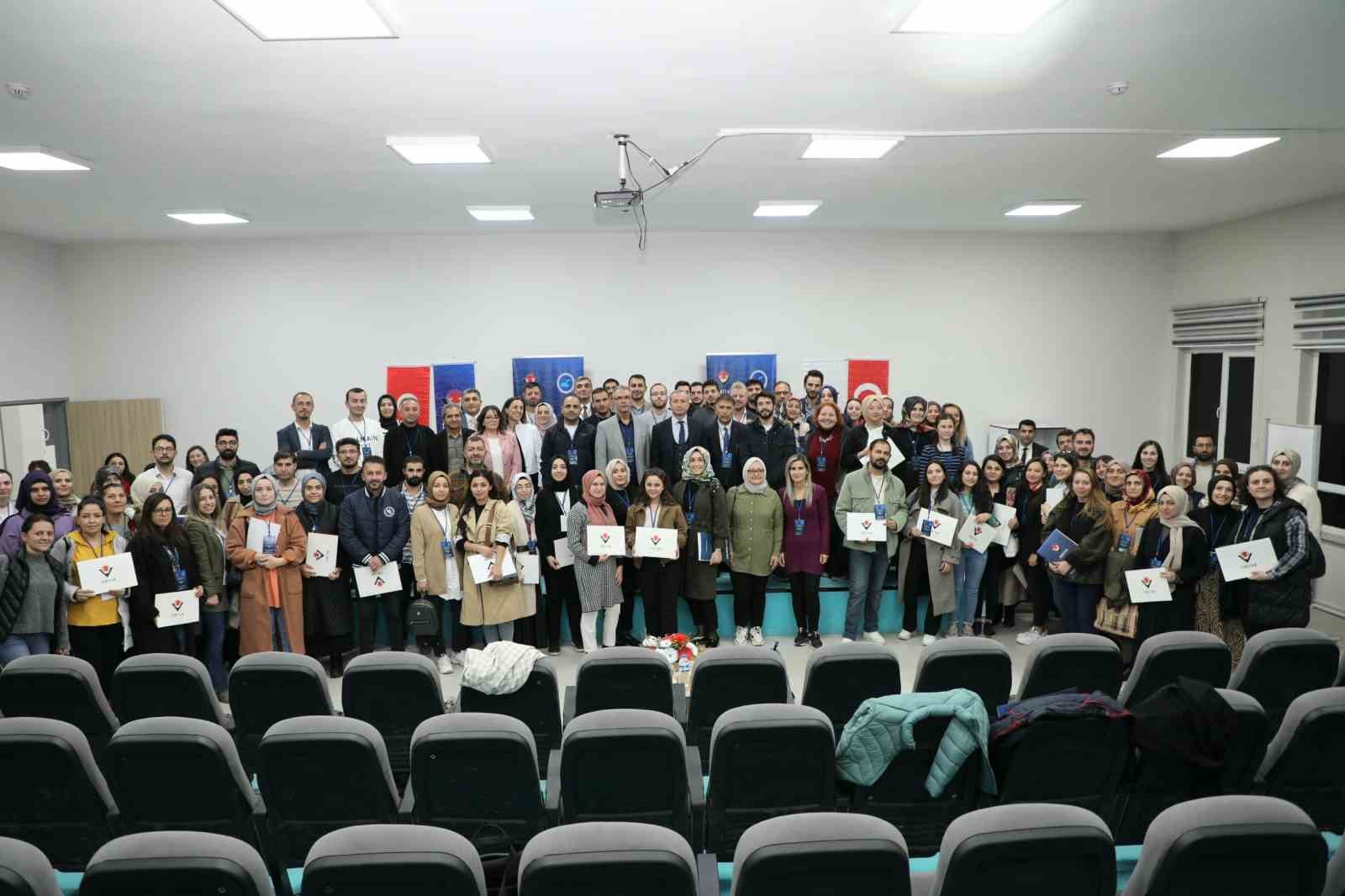 Ağrı&rsquo;da proje yazma eğitimi d&uuml;zenlendi
