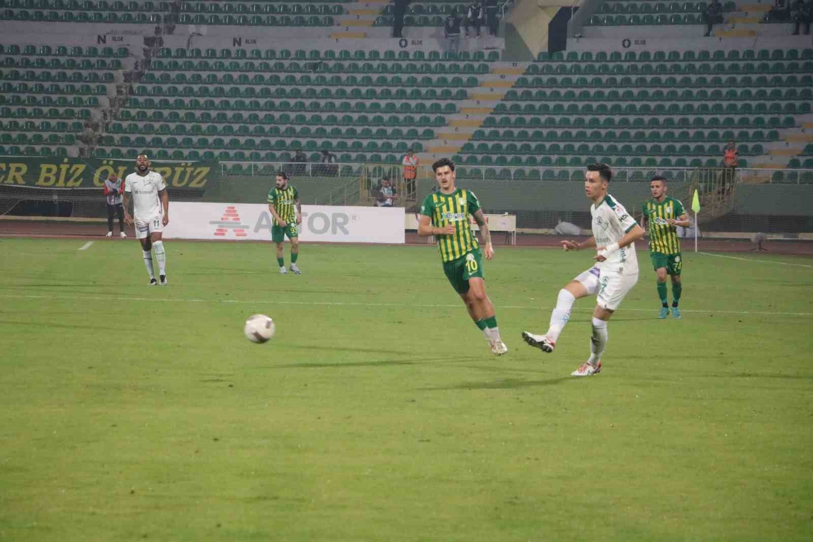 Trendyol 1. Lig: Şanlıurfaspor: 0 - Giresunspor: 0 (Ma&ccedil; devam ediyor)
