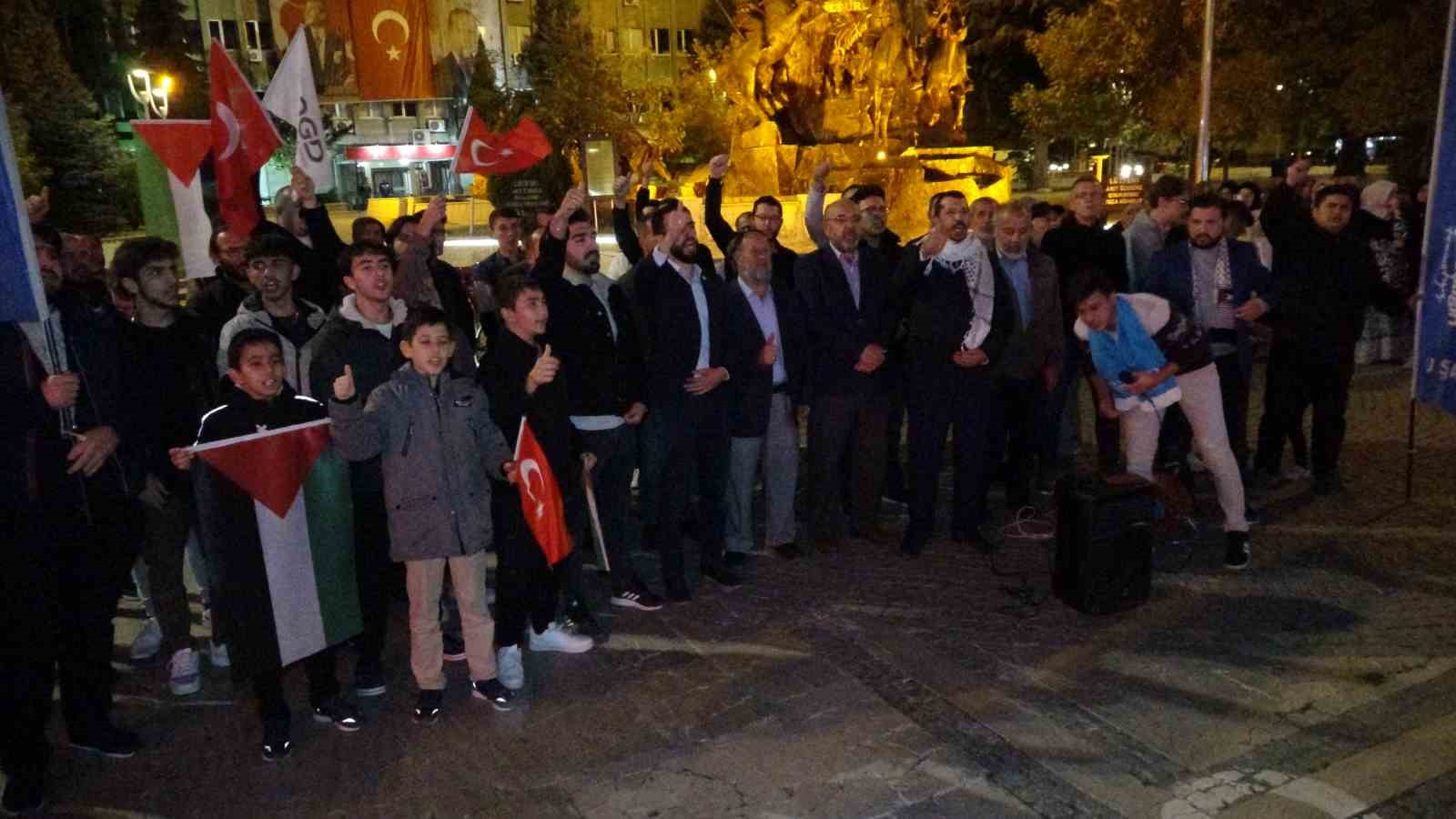 Uşak’ta Filistin’e destek eylemi