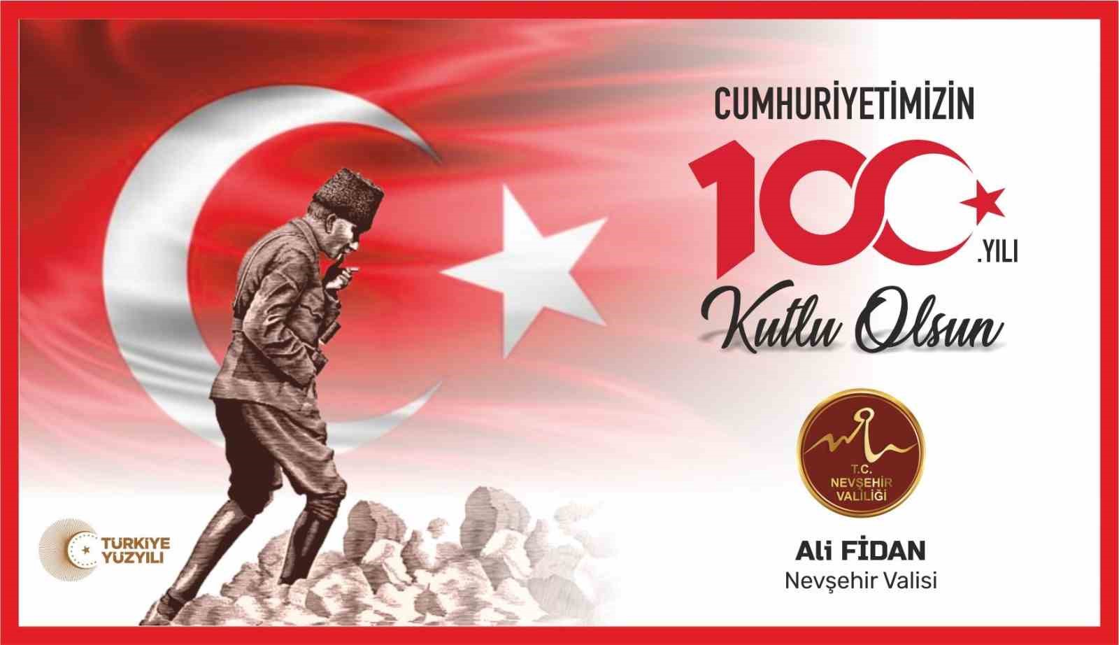 Vali Fidan 29 Ekim Cumhuriyet Bayramı Mesajı yayınladı
