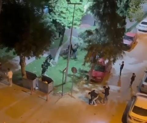 Burdur’da yaşı küçük iki grup arasında çıkan kavgada 1 kişi bıçakla yaralandı