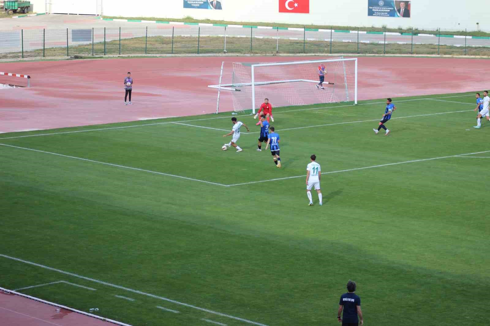 TFF 2. Lig: Kırklarelispor: 2 - Beyoğlu Yeni &Ccedil;arşı Spor:1

