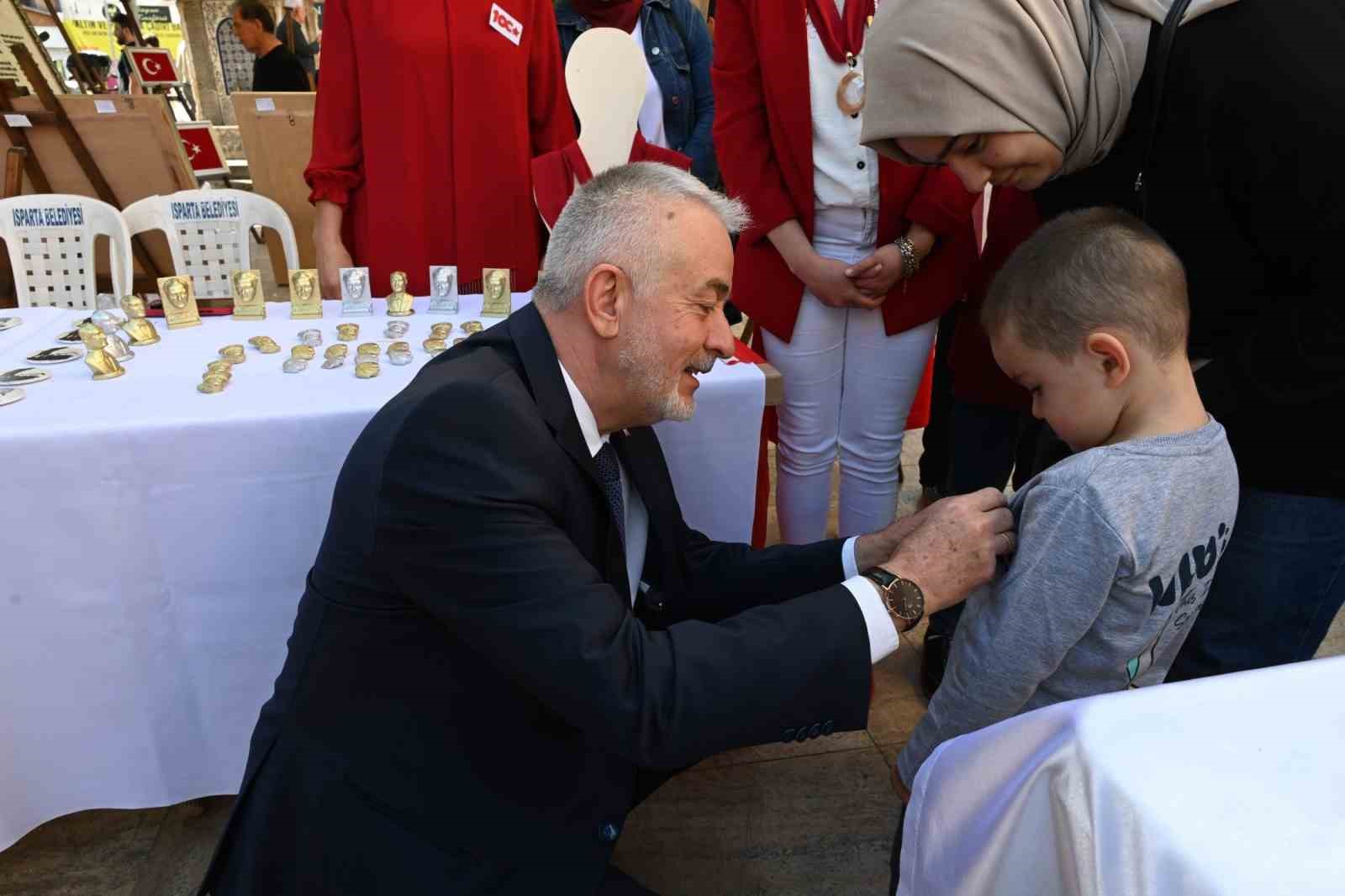 Gülaryum’dan Cumhuriyetin 100. yılına özel sergi
