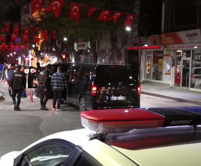 Aksaray&rsquo;daki uygulamalarda 850 kişi denetimden ge&ccedil;irildi
