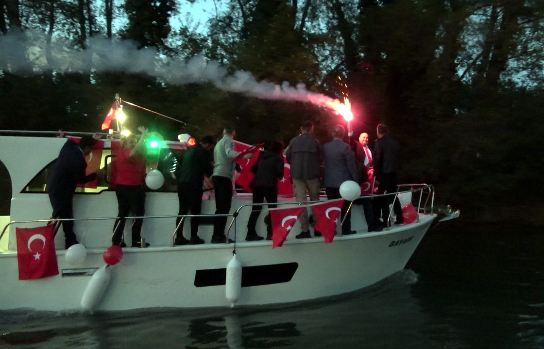 Bartın’da dolunay manzaralı Cumhuriyet coşkusu
