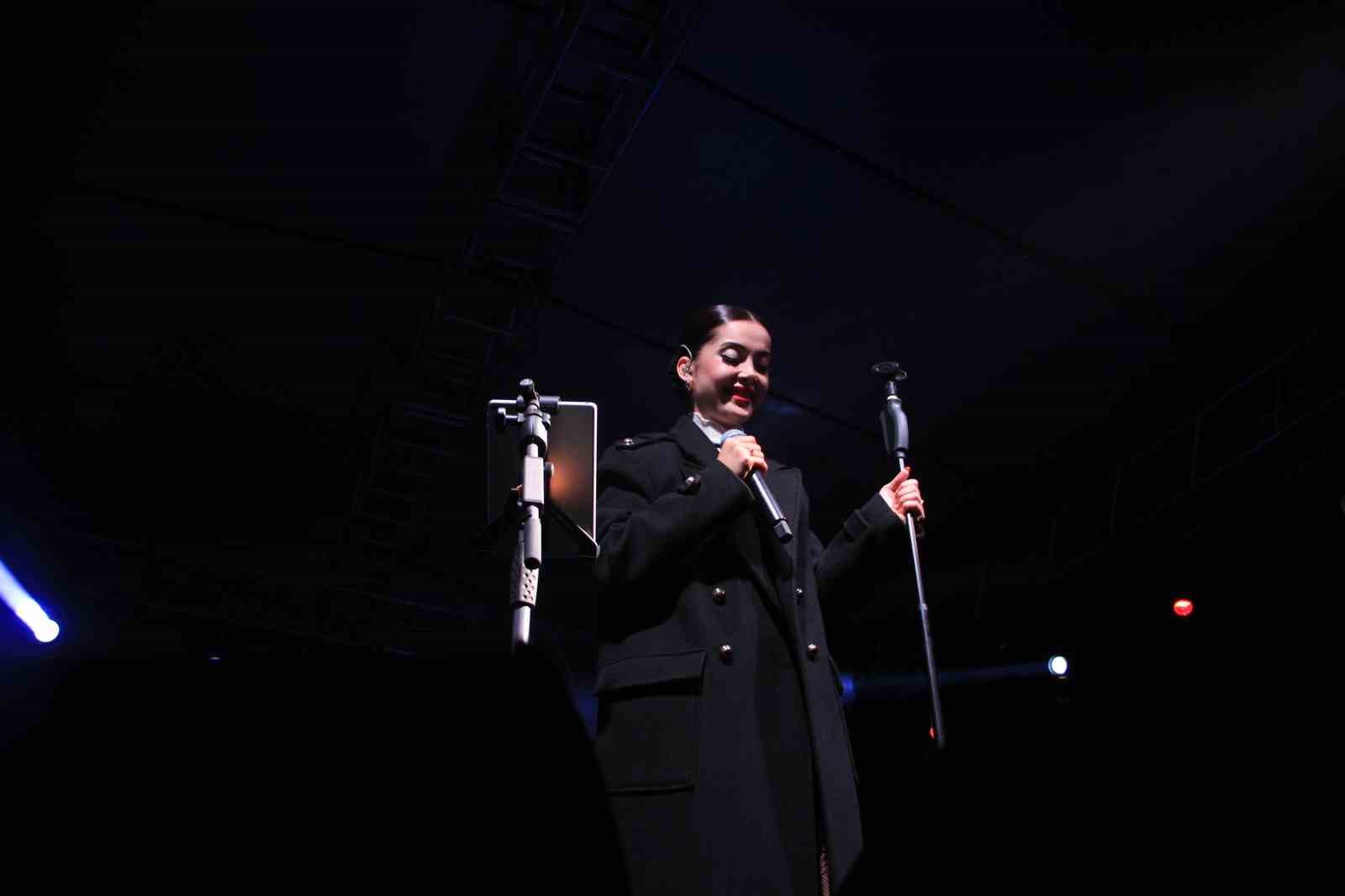 Cumhuriyetin 100. yılı Mary Jane konseri ile coşkuyla kutlandı
