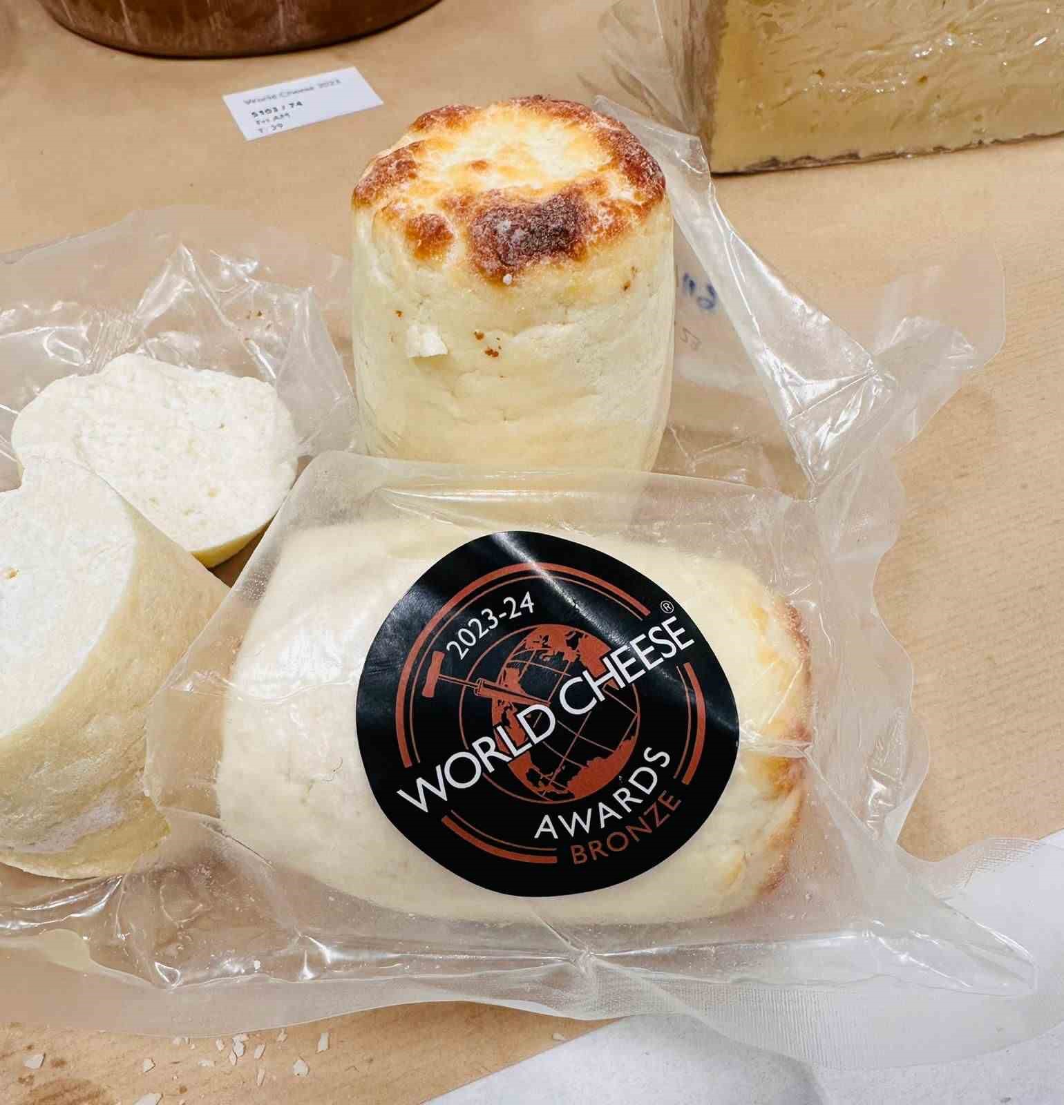 Balıkesir&rsquo;in &ldquo;Kirli Hanım" peyniri D&uuml;nya Peynir Yarışması&rsquo;nda bronz madalya kazandı
