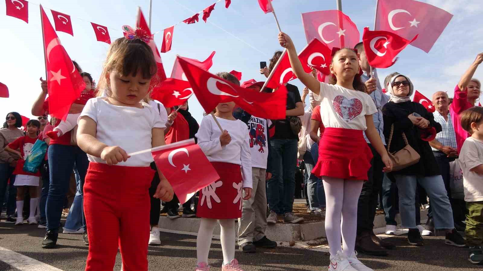 Kocaeli&rsquo;de 100. yıl coşkusu
