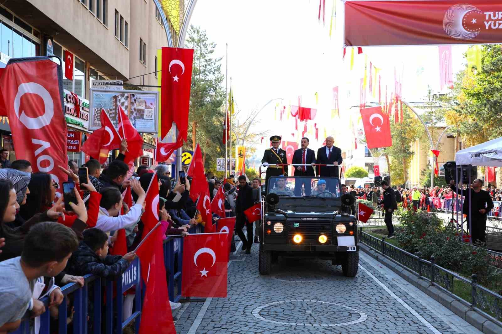 Bayburt’ta Cumhuriyet Bayramı ve yüzüncü yıl coşkusu