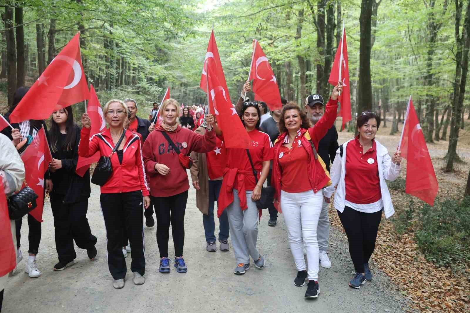 Cumhuriyet&rsquo;in 100&rsquo;&uuml;nc&uuml; yılında gen&ccedil;lik y&uuml;r&uuml;y&uuml;ş&uuml;
