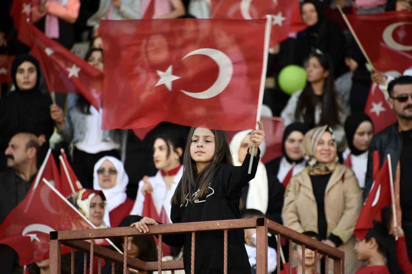 Gümüşhane’de Cumhuriyetin 100. Yılı büyük bir coşkuyla kutlandı