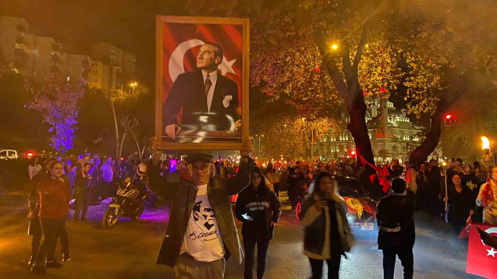 Zonguldak’ta fener alayı coşkusu