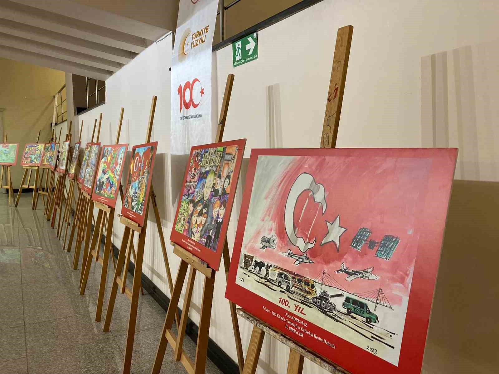 &ldquo;100. Yılında Cumhuriyet&rdquo; konulu resim, şiir ve kompozisyon yarışmasının kazananları belli oldu
