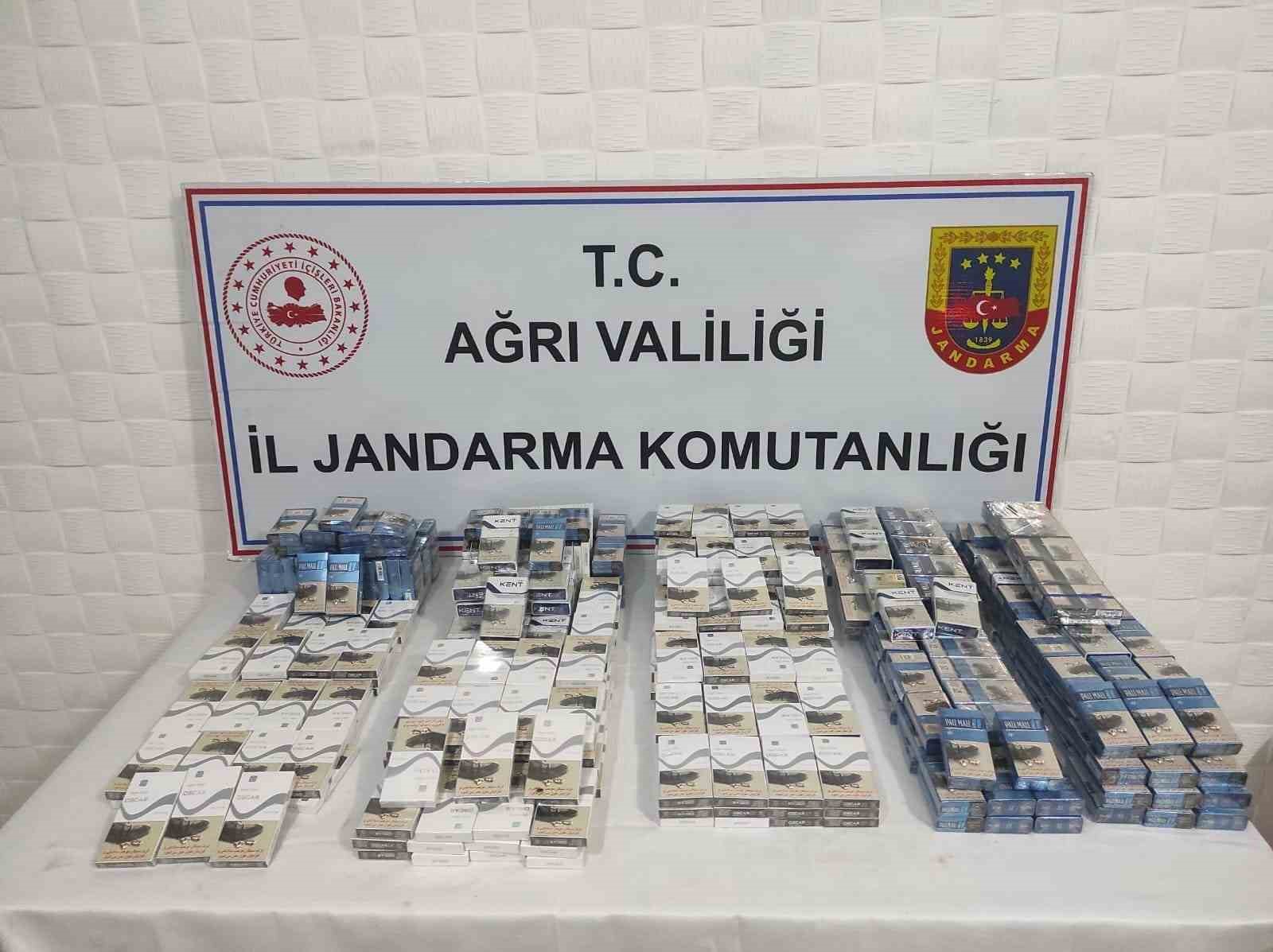 Ağrı&rsquo;da &ccedil;ok sayıda ka&ccedil;ak sigara ele ge&ccedil;irildi
