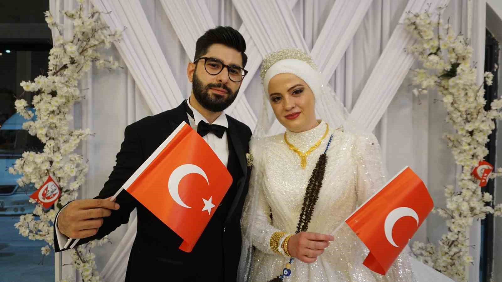 Cumhuriyet’in 100’üncü yılında çifte mutluluk yaşadılar