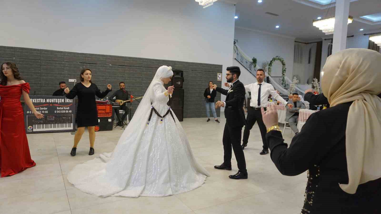 Cumhuriyet’in 100’üncü yılında çifte mutluluk yaşadılar