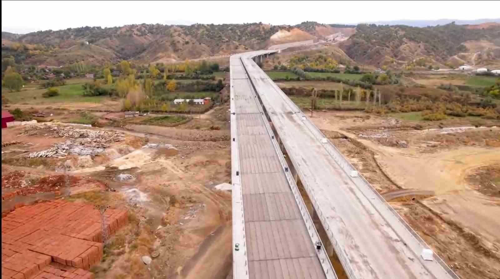 Gen&ccedil; viyad&uuml;ğ&uuml;nde sona gelindi
