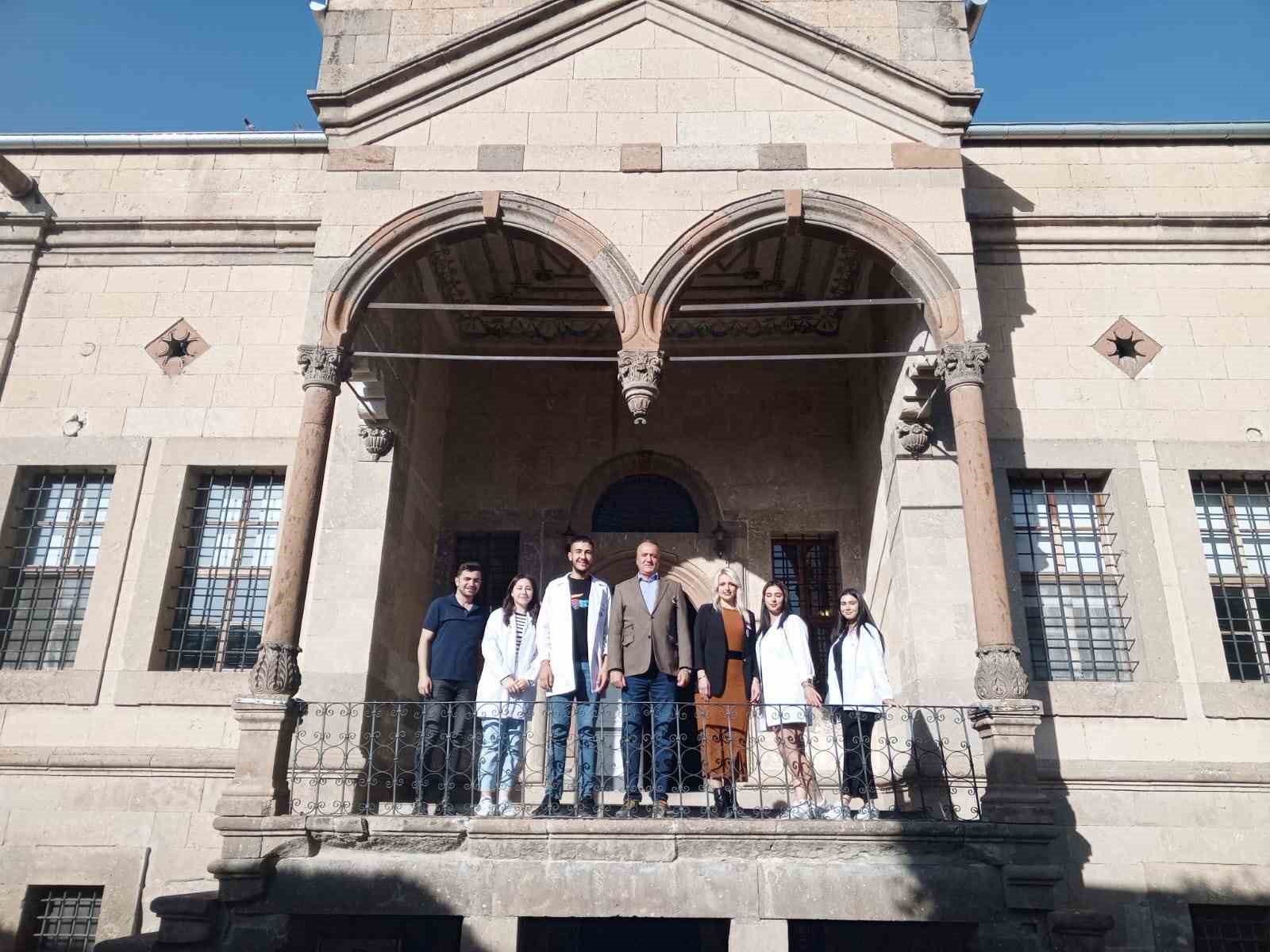 KÜN’de Meme Kanseriyle Mücadelede ‘Pembe Kurdele’