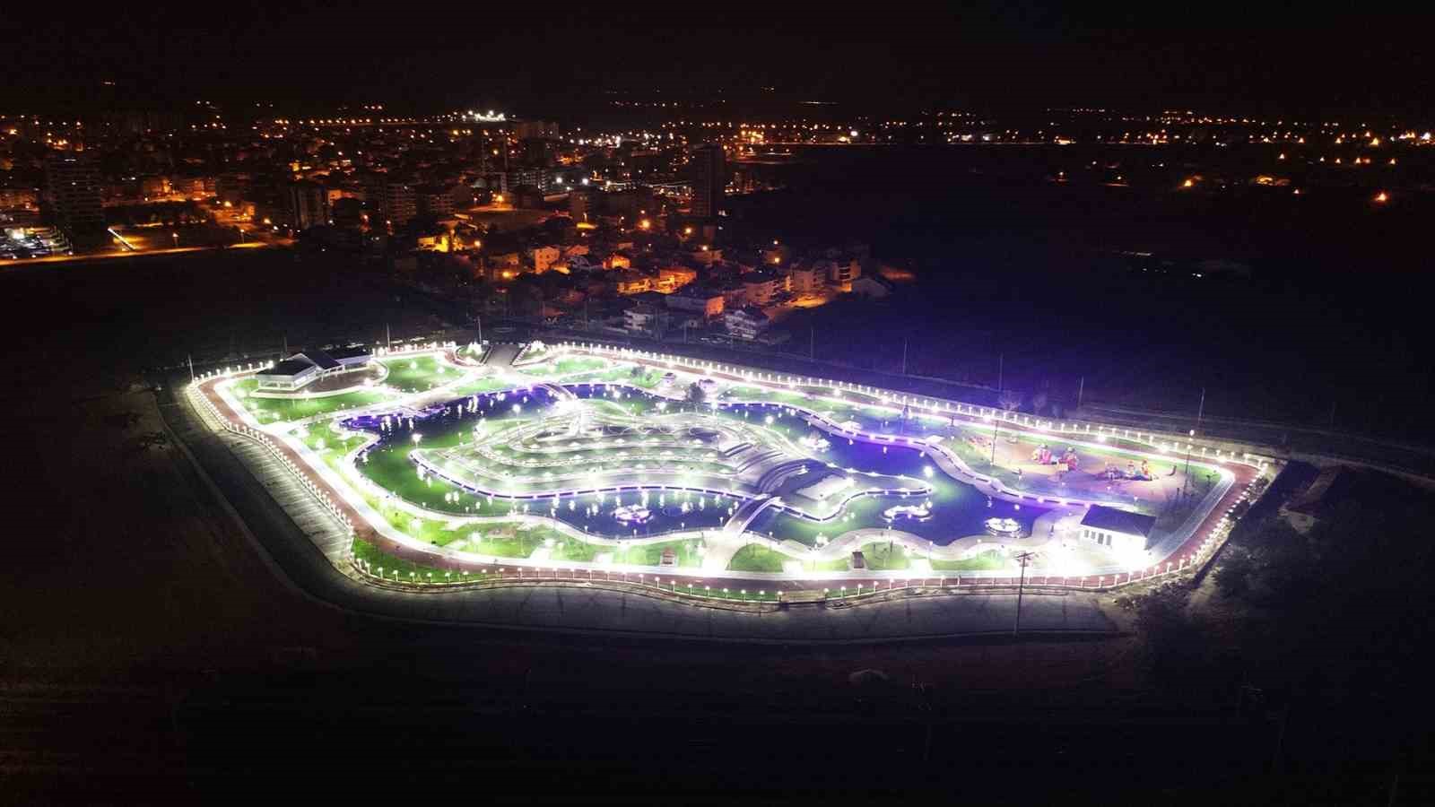 Karaman’ın yeni şehir parkı hizmete açıldı
