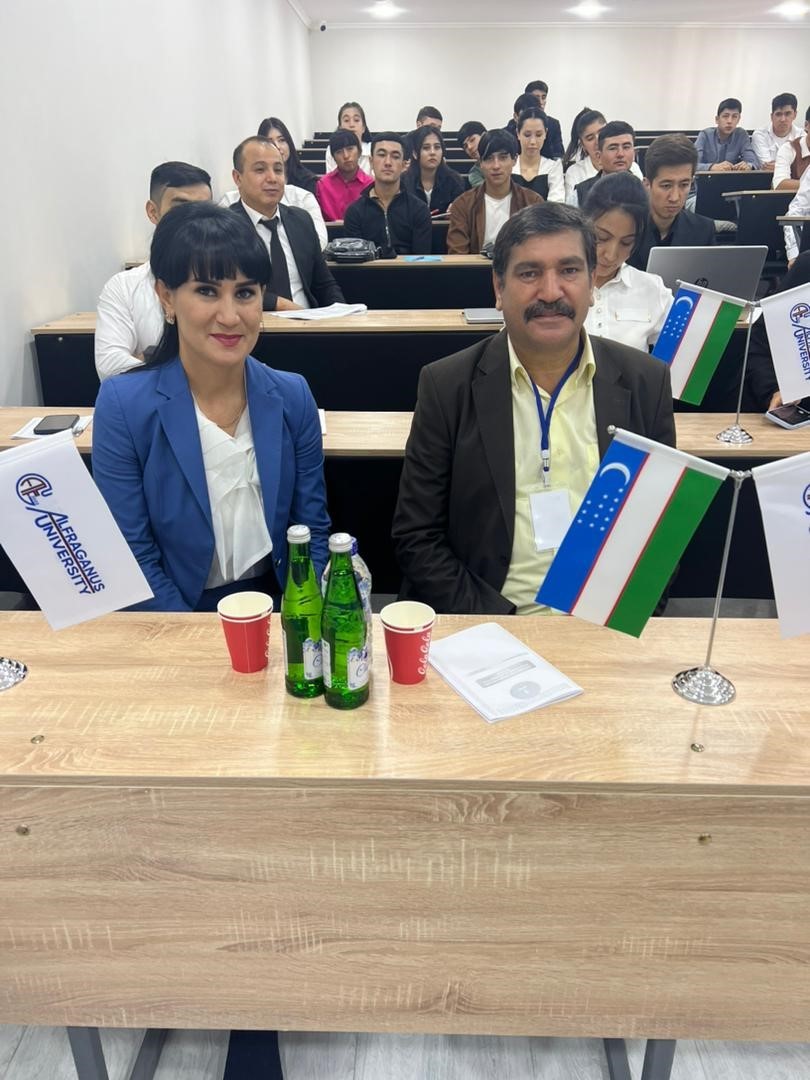 T&uuml;rk akademisyenler &Ouml;zbek &ouml;ğrencilere ders verdi
