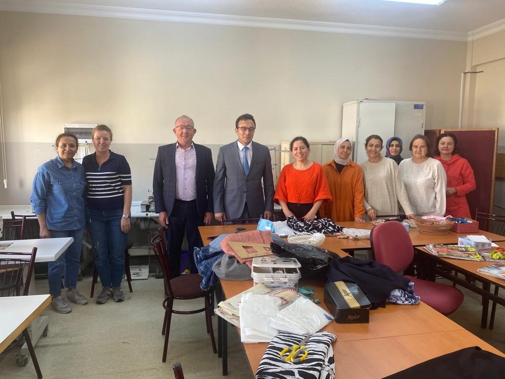 Bandırma Halk Eğitimi Merkezi’nde 2 ayda 5 bin kursiyer