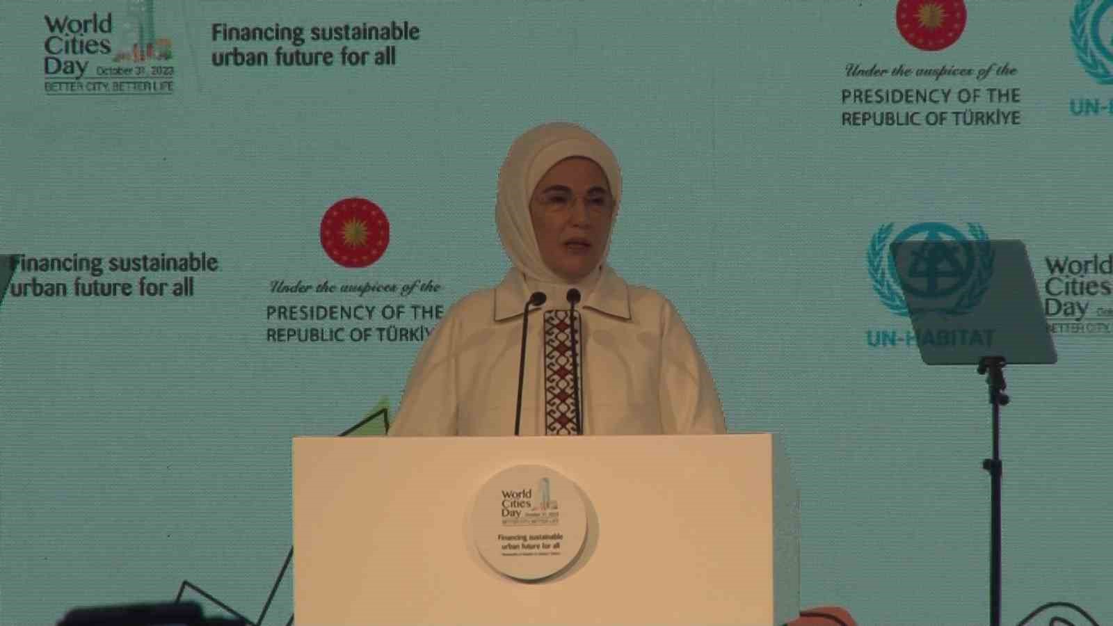 Emine Erdoğan: "Sıfır Atık Projesi ile edinilen kazanımları her düzeyde güçlendirmek amacıyla Sıfır Atık Vakfı kuruldu"