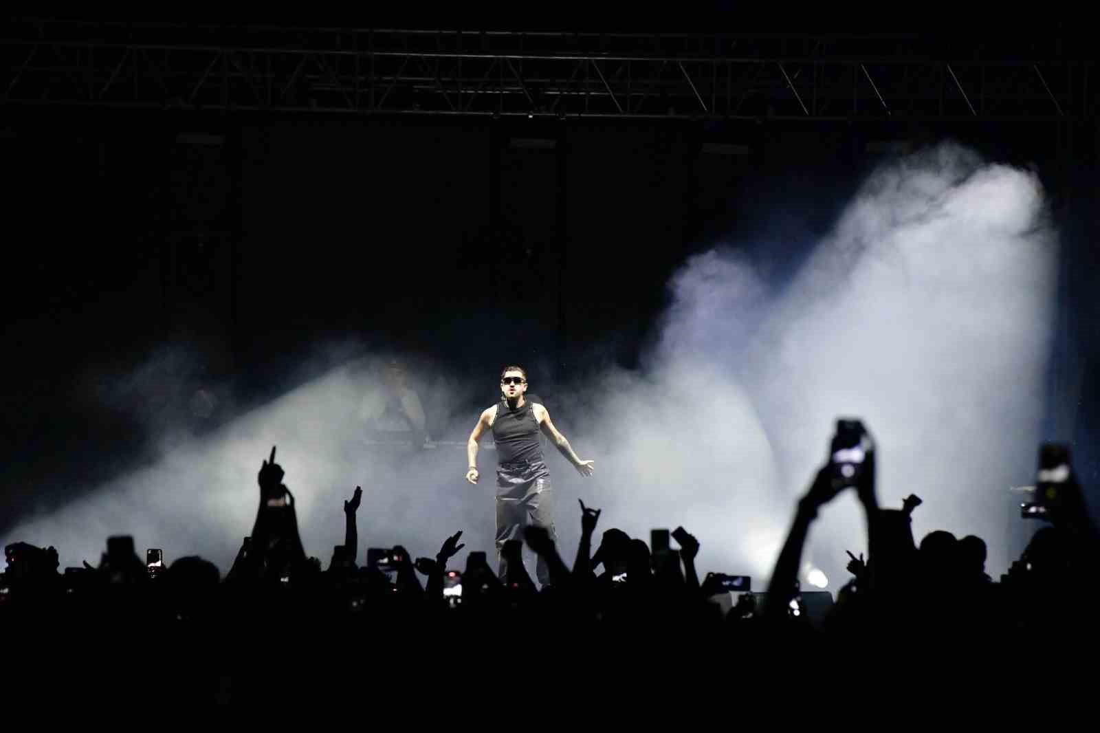 MSK&Uuml; &ouml;ğrencileri Motive konseri ile eğlendi
